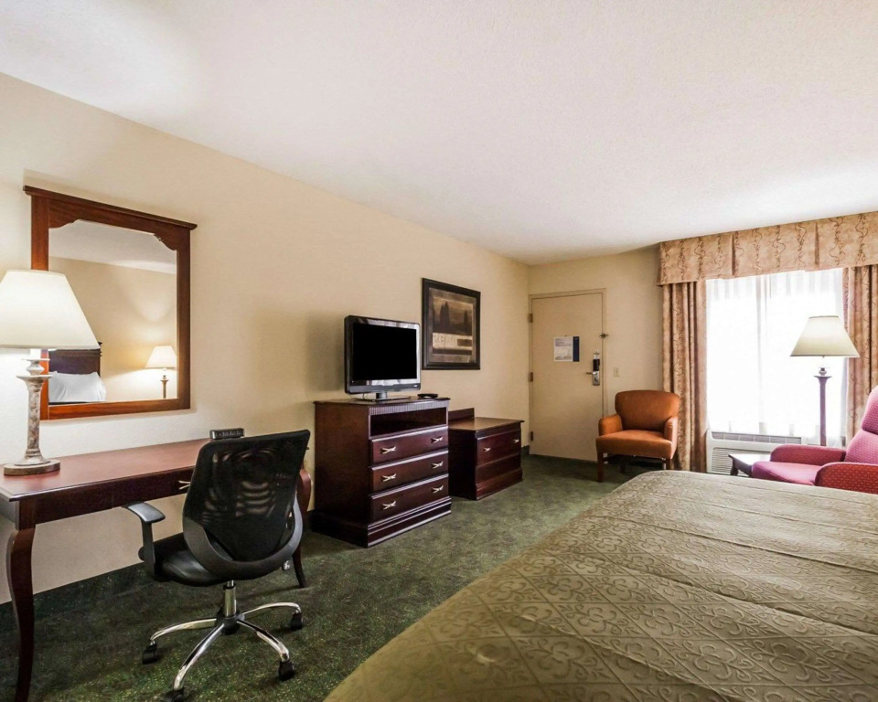 Quality Inn Paris