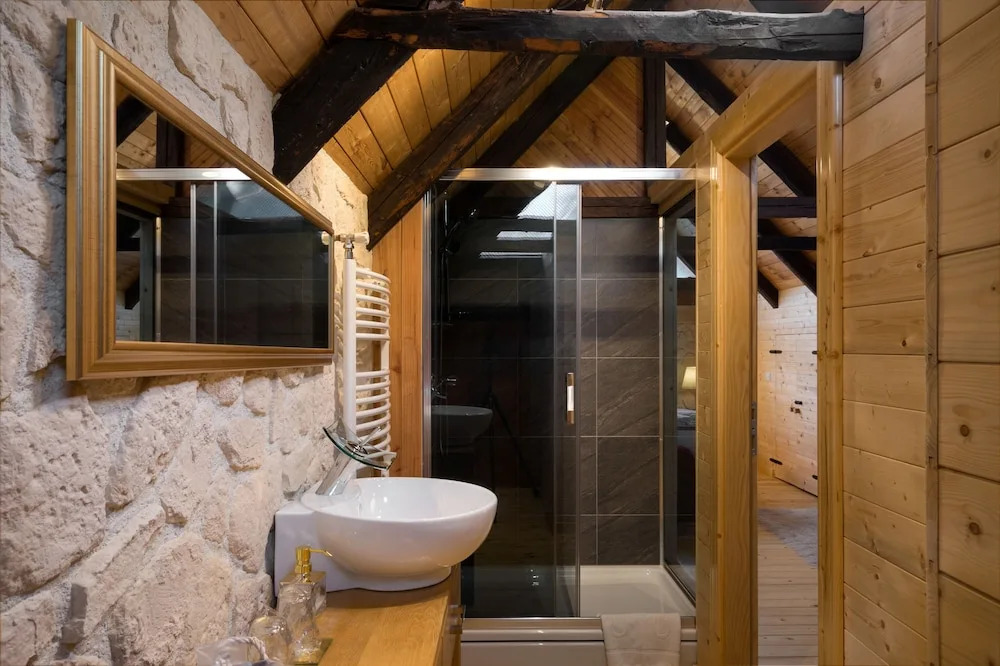 Linden Tree Retreat & Ranch