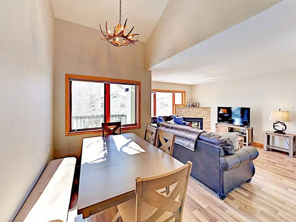217 Avon - 3 Br Duplex