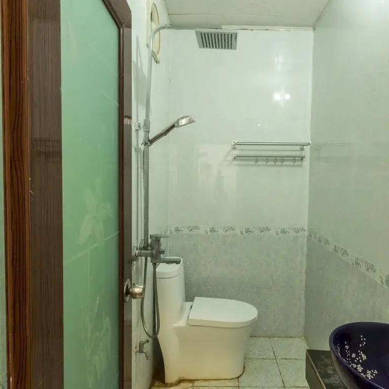 Weizhou Island Chujian Hostel