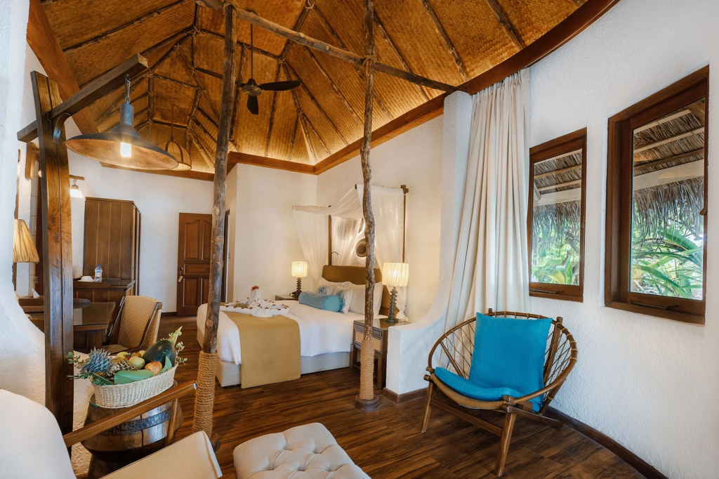 Makunudu Island- An Intimate Hideaway
