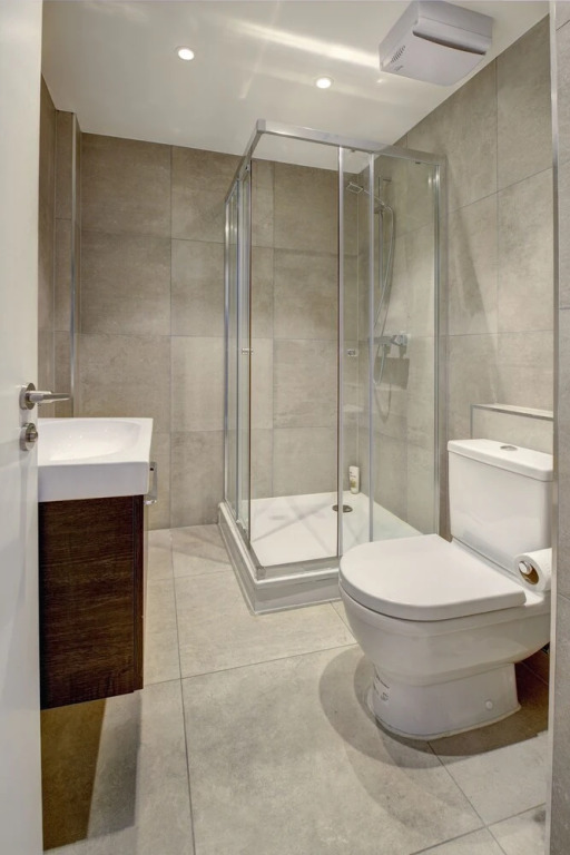 Luxury Frampton Apartment