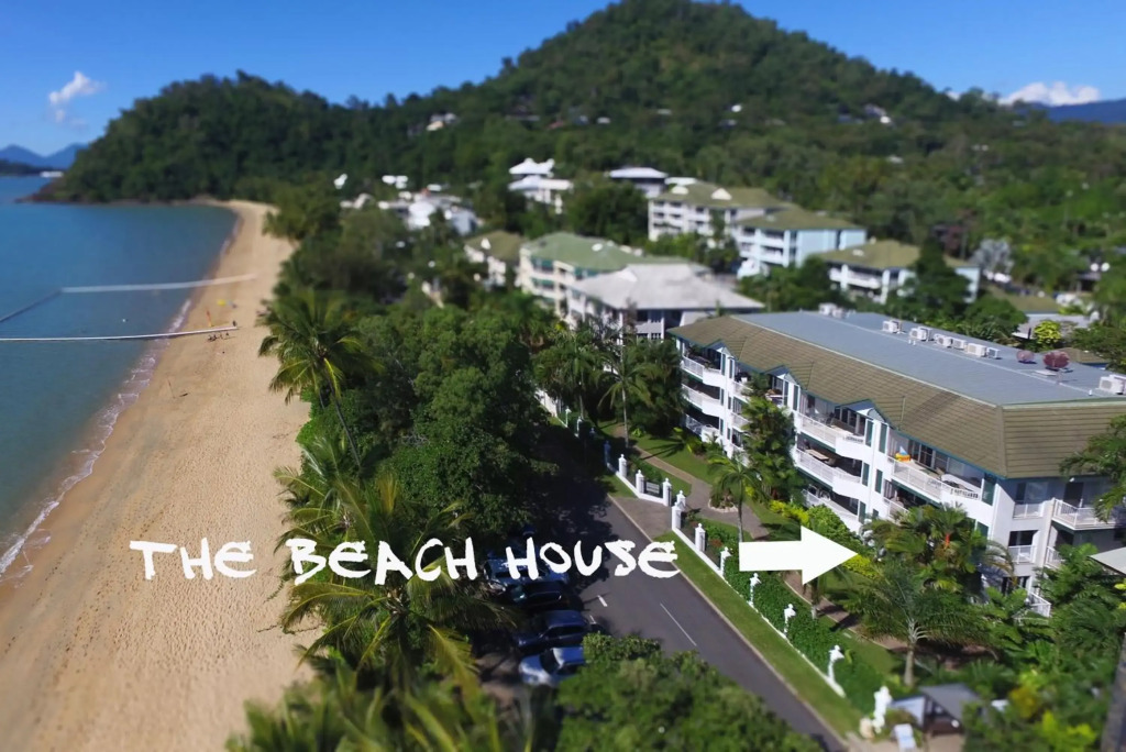 The Beach House 3BR Waterfront Apartment, Own WIFI
