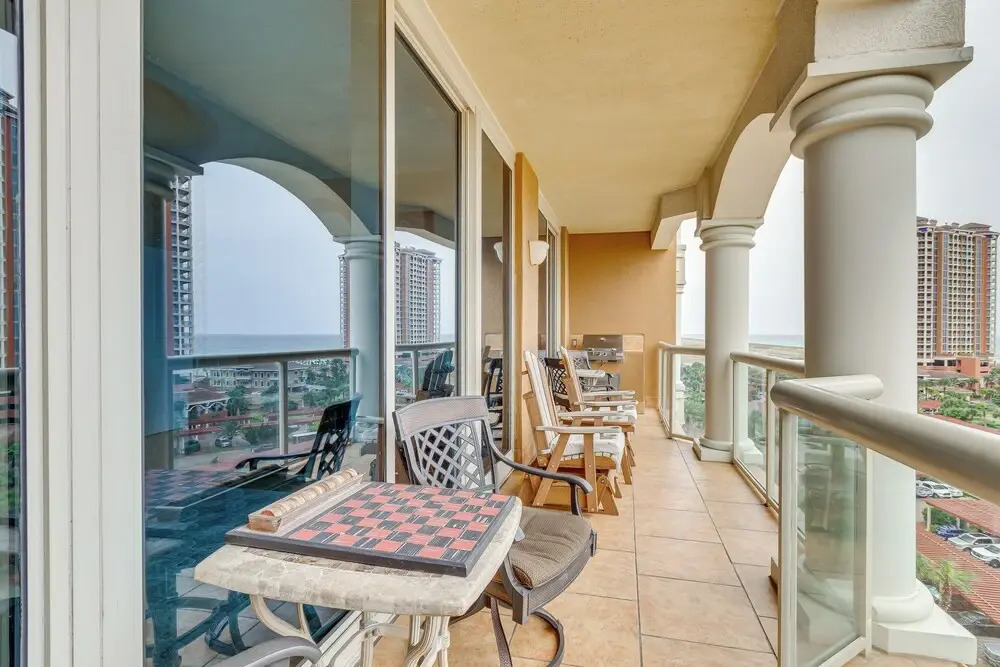 Pensacola Beach Retreat w/ Direct Beach Access!