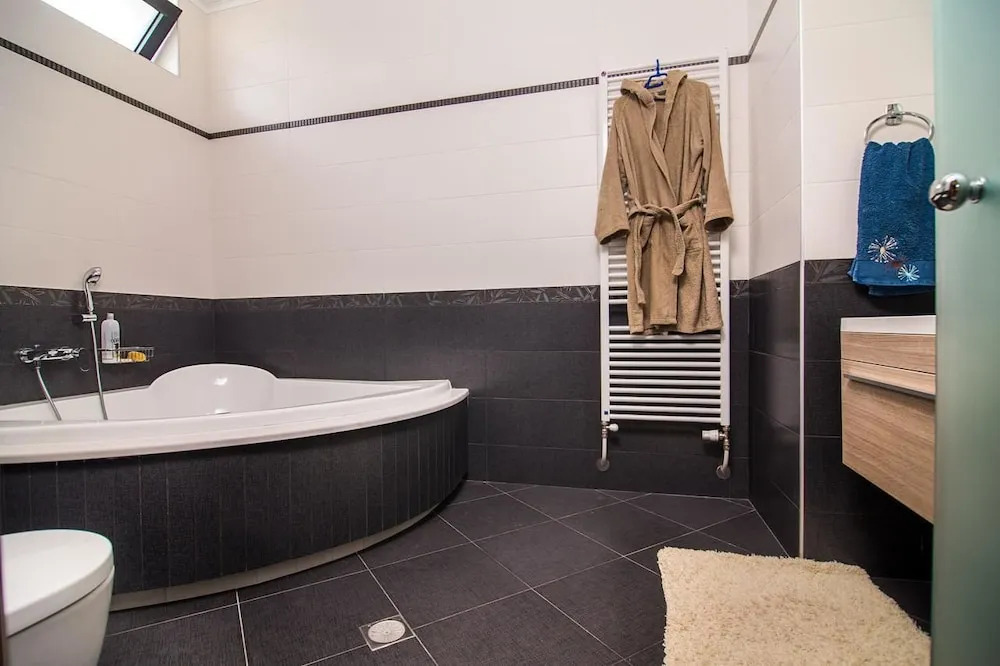 Levanda Luxury Stone Villa