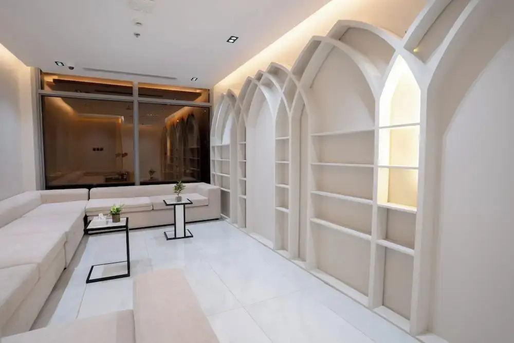 فندق كنان العزيزية Kinan Al Aziziyah Hotel