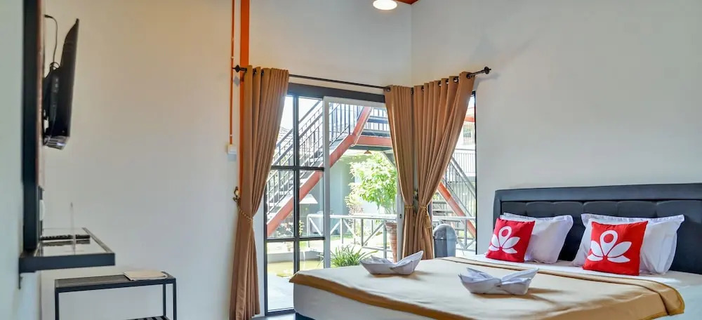 ZEN Rooms Adisucipto Airport - Hostel