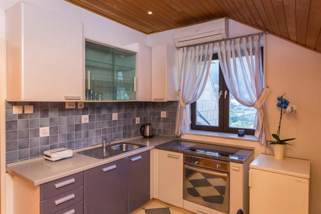 Guest House J&J