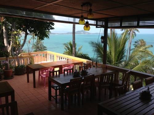Hi Coral Cove Bungalow
