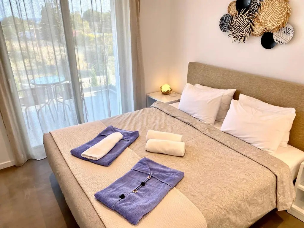 Gennadi Harmony Suites - 200m from the sea