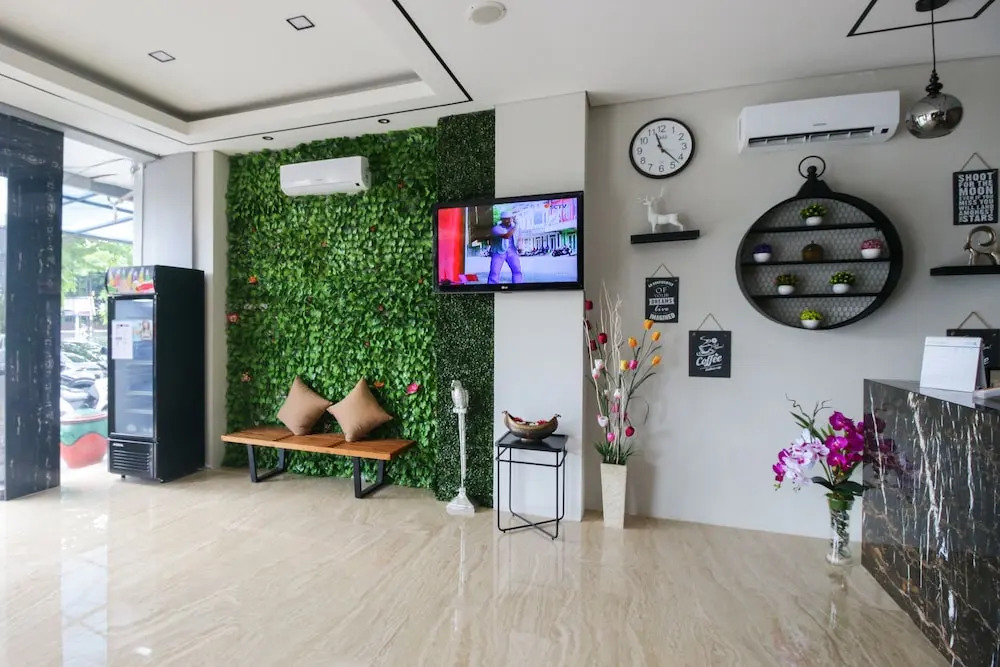 Airy Dukuh Pakis Kupang Baru Raya 19 Surabaya
