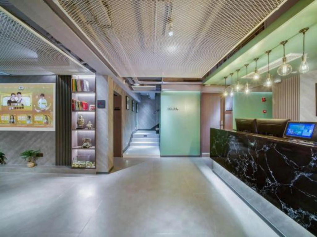 Hanting Hotel -Shanghai Lujiabang Road Subway Station Branch