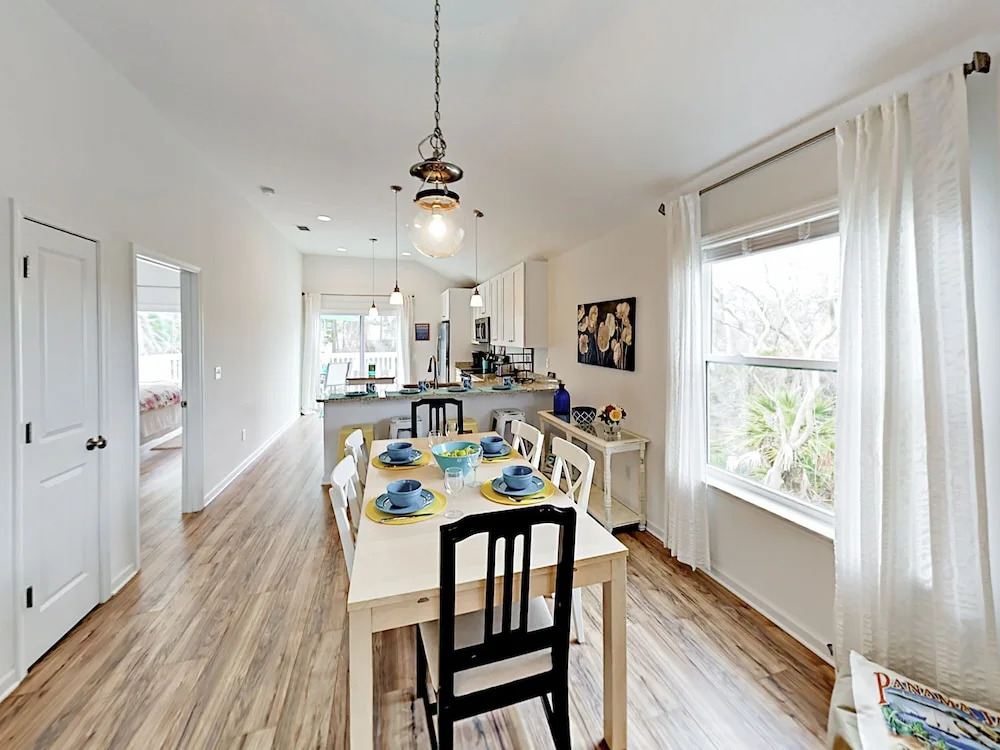 5395 Third - 3 Br Home