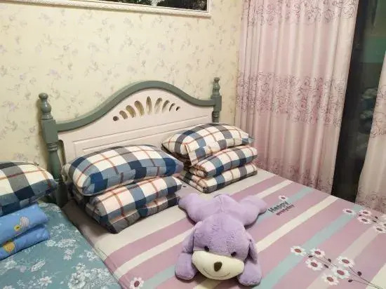 Ruiyu Guesthouse (Luoyang Longmen High-speed Railway Station)