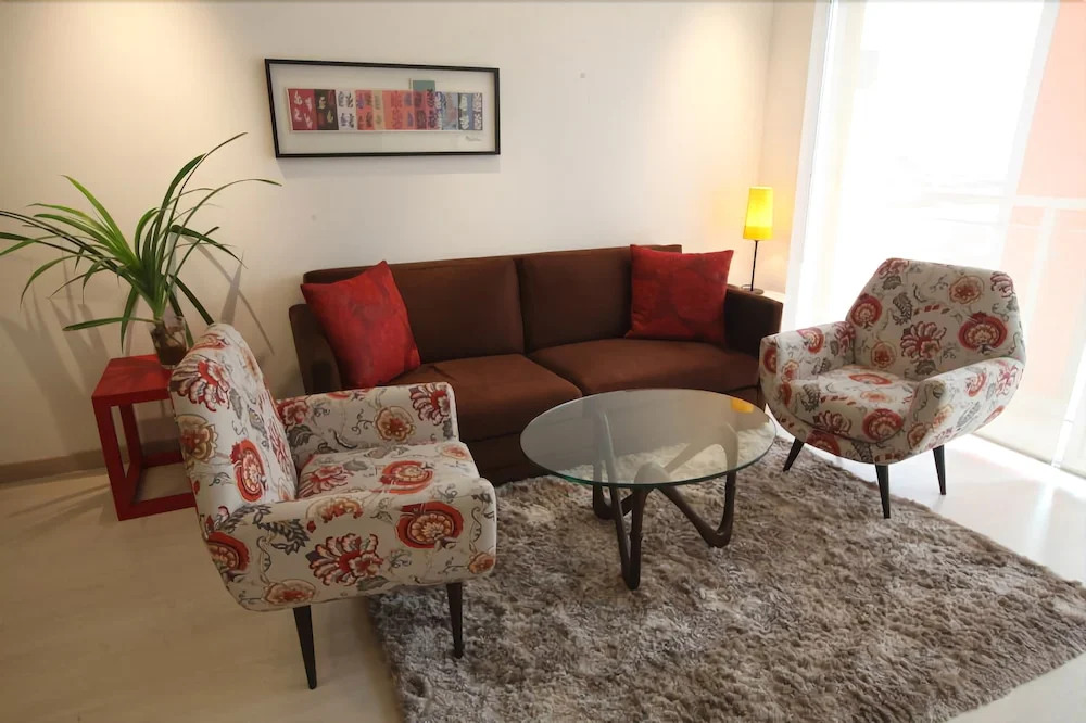 2W Apartments Service Santa Cruz