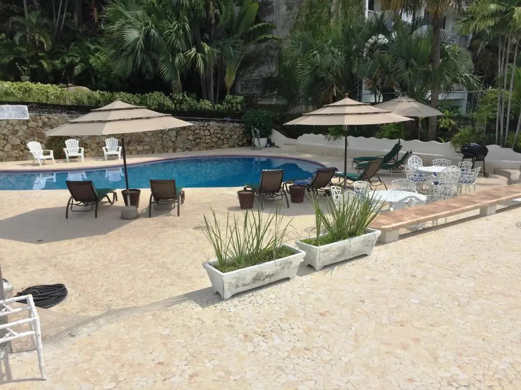 Villa Guitarron gran terraza vista espectacular 6 huespedes piscina gigante