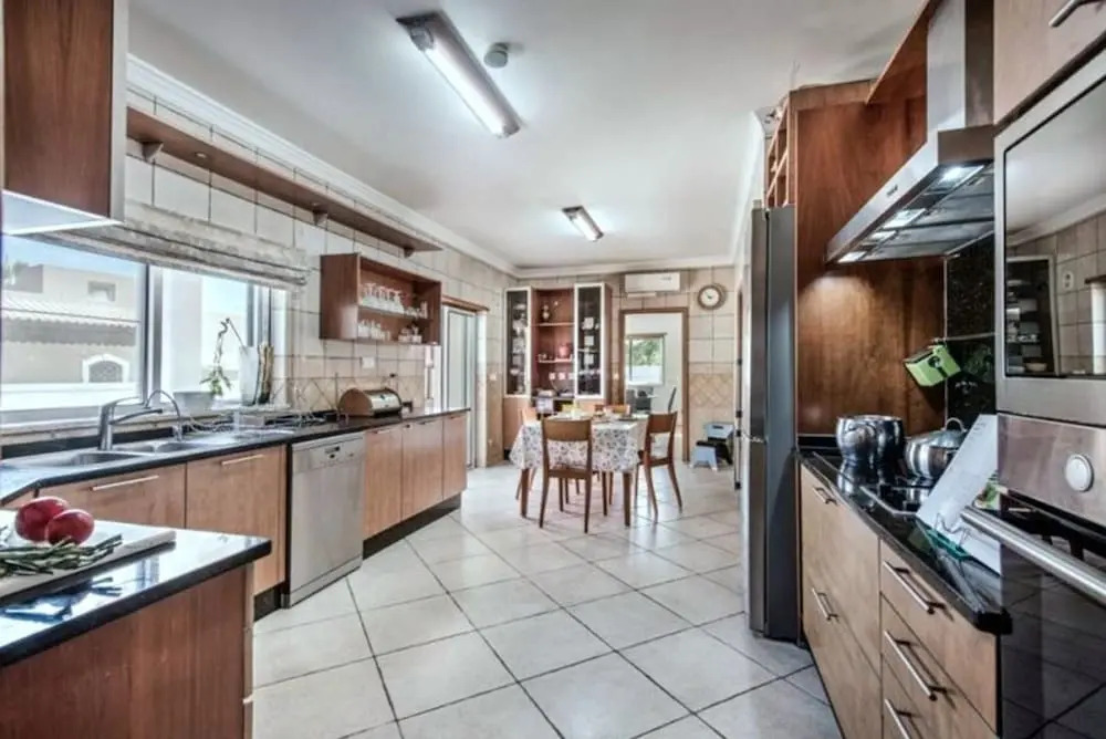 Stunnig 5 Bedroom Private Pool Villa With Cinema Room