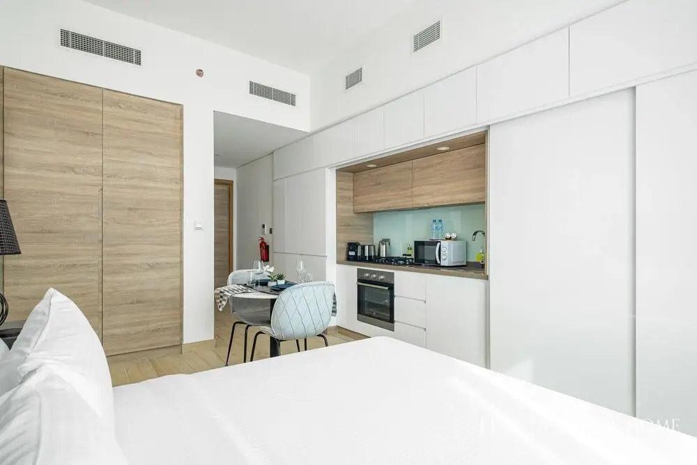LUX Holiday Home - Studio One 2