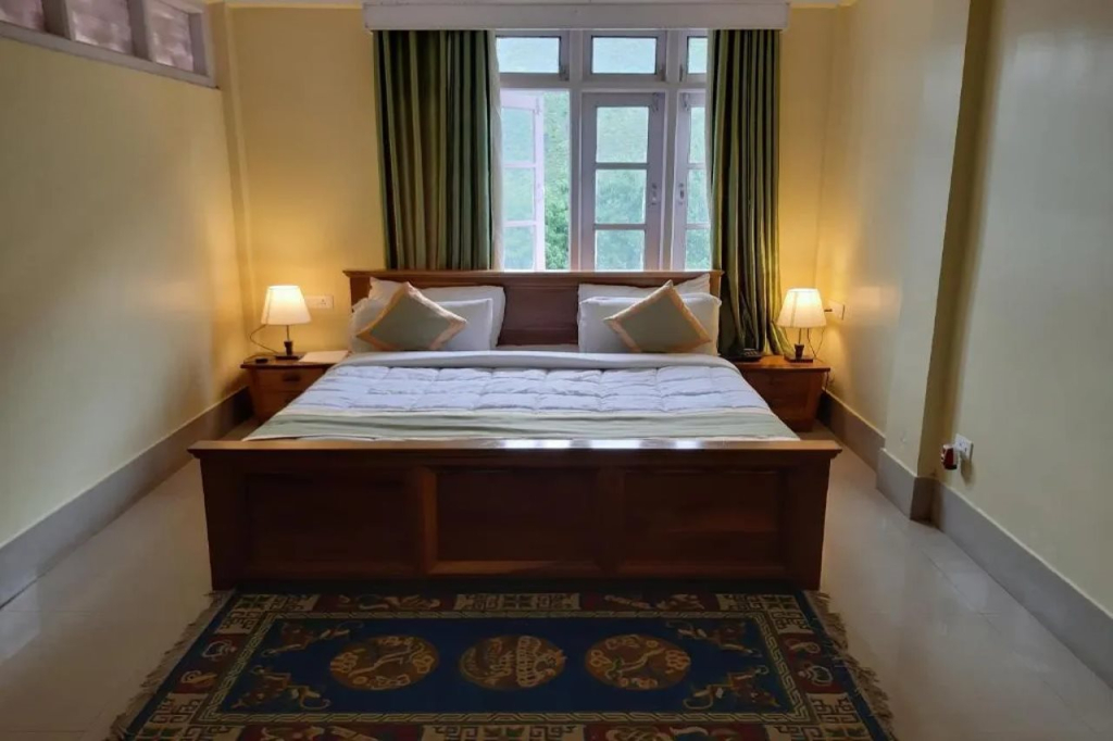 Pemaling Lords Inn Dirang
