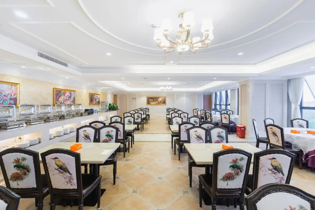 Vienna International Hotel (Lishui Haile City Tianshengqiao Scenic Area, Nanjing)