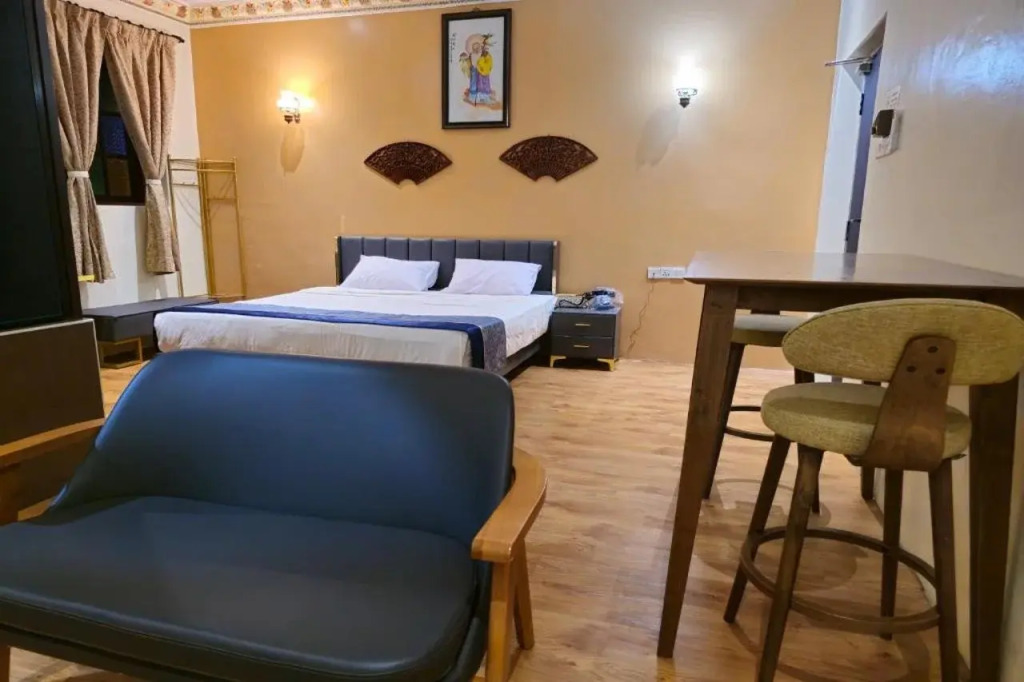 Banana Boutique Hotel