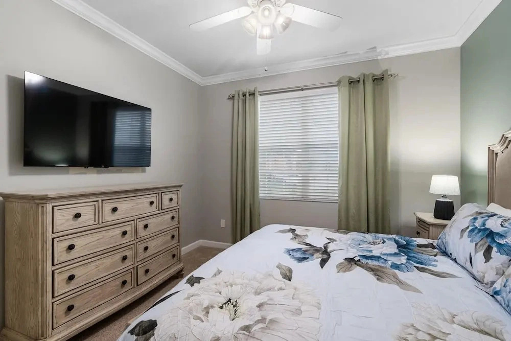Buc2999 6 Bedroom Home