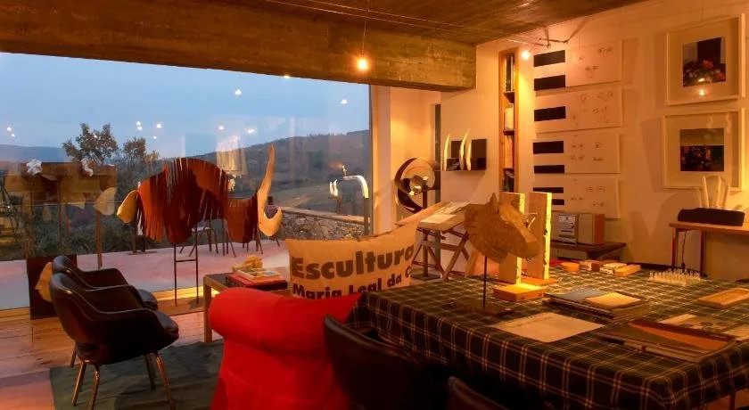 Quinta do Barrieiro - Art Selection by Maria Leal da Costa