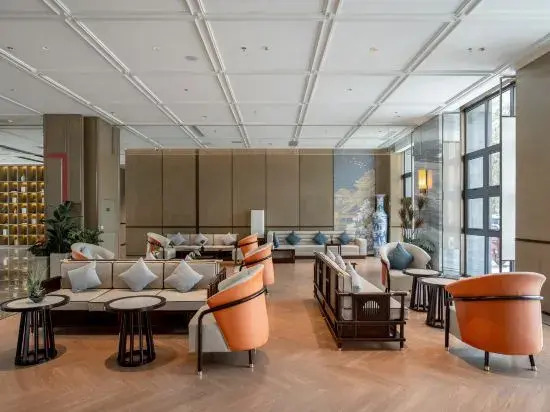Songjin Grand Hotel (Xuchang East High-Speed Railway Station Store)