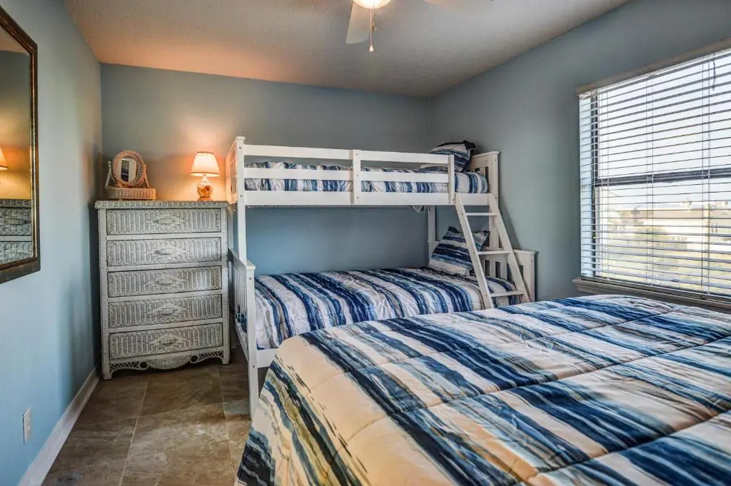 Super Cute With Deeded Beach Access (#26) - Sleeps 5