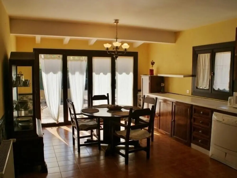 Casa Torresimona Adoración
