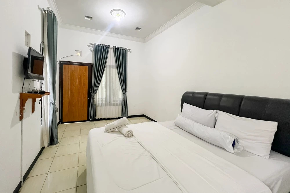 Villa Diva Tambi Mitra RedDoorz