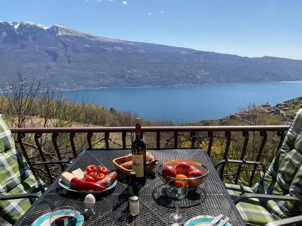 Apartment in Villa vista sole