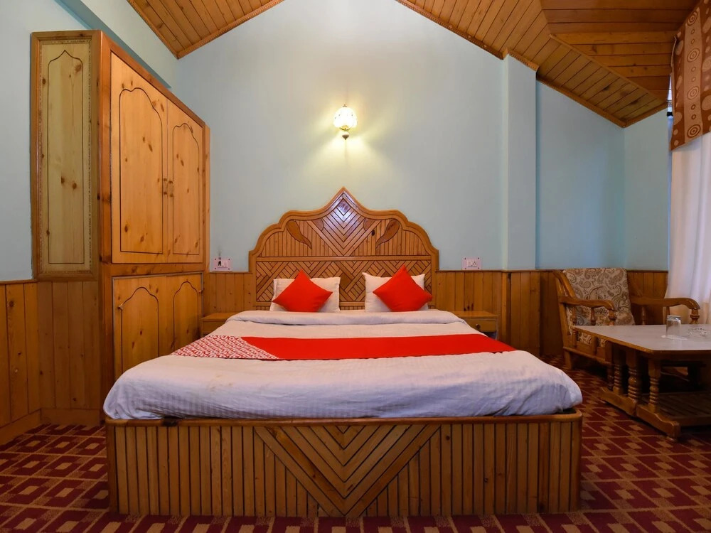 Anjum Homestay and Cafe by OYO Rooms