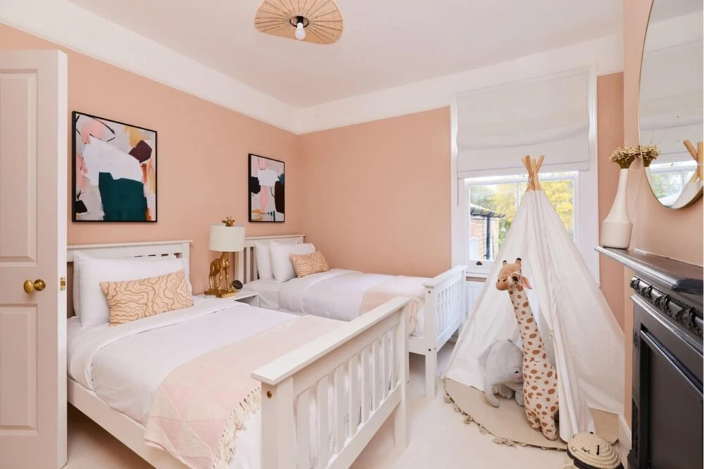 The Fulham Wonder - Stylish 4bdr Flat With Garden