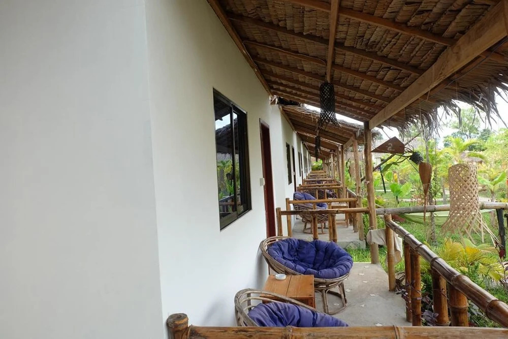 White Moon Bungalows