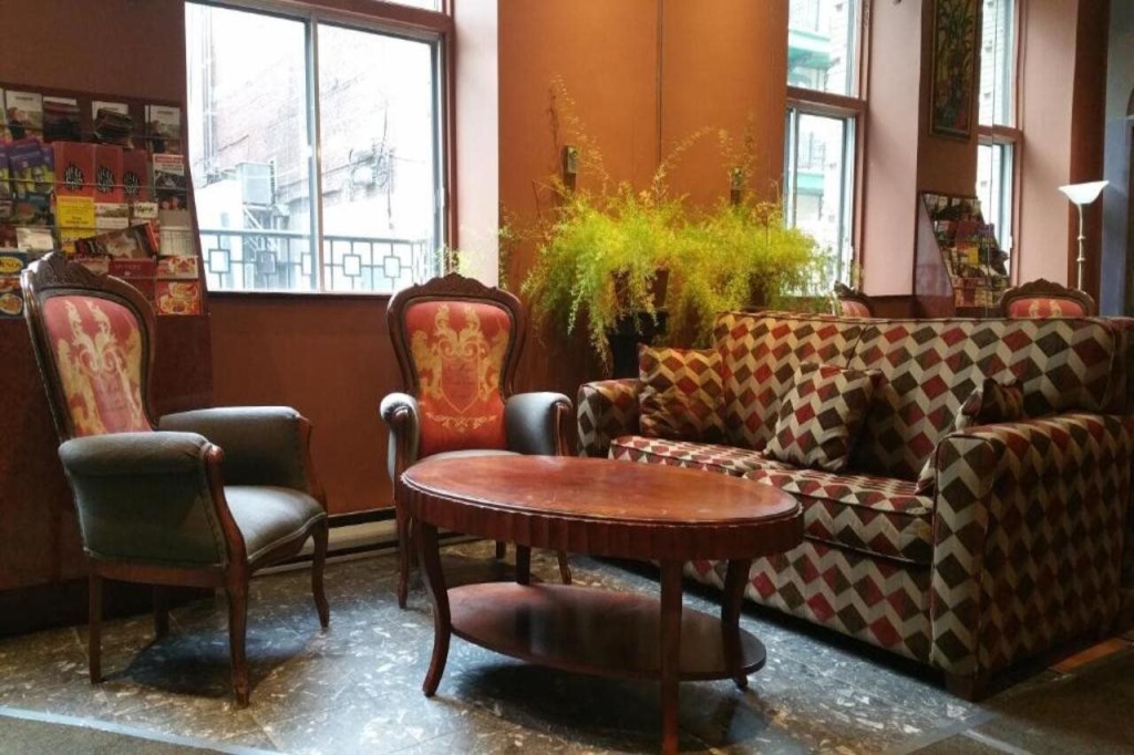 Olympia Hotel By Lodgo