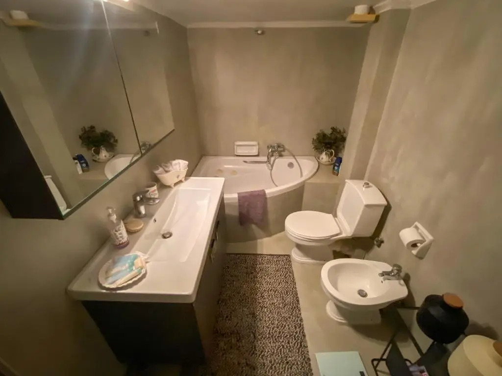 Lovely Luxurious Modern Apartment in Thessaloniki