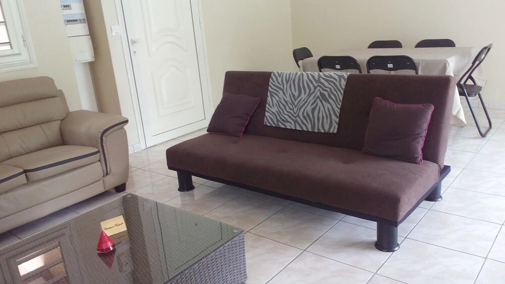 Cosy Apartment With 2 Bedrooms in Les Trois-îlets, With Enclosed Garde