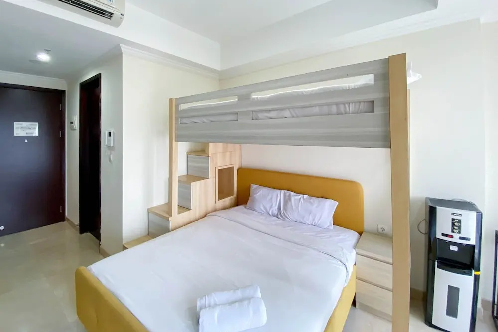 Comfort And Modern Studio Apartment At Menteng Park
