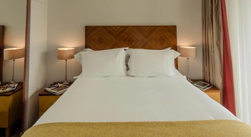 PREMIER SUITES Dublin, Sandyford