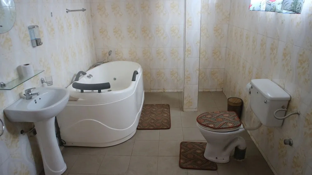 DeeGold Guest Home