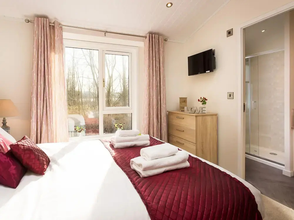 Waternook Lodge