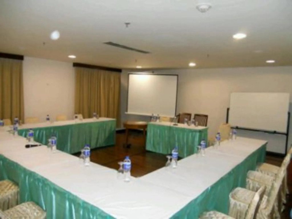 Grand Orchid Hotel