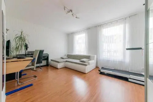 4 Private Single Rooms (5652)