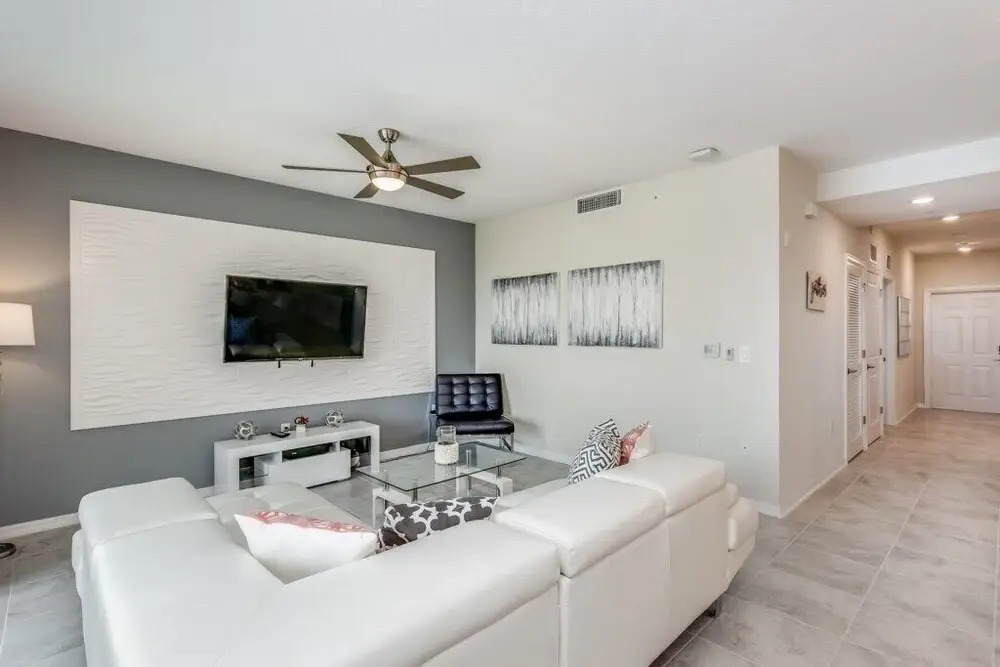 3111U307 Amazing Story Lake Brand New Condo