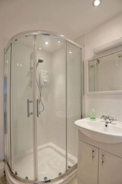 3 Bed in Aldeburgh oc-reg