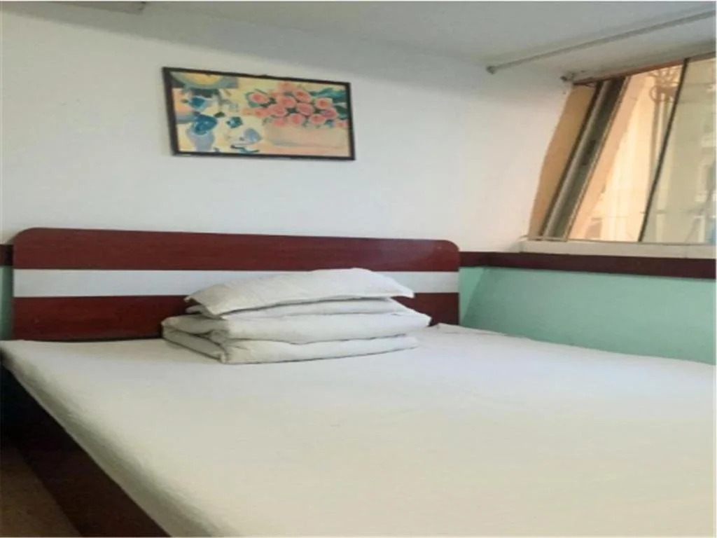 Da Lian Chun Yuan Hostel