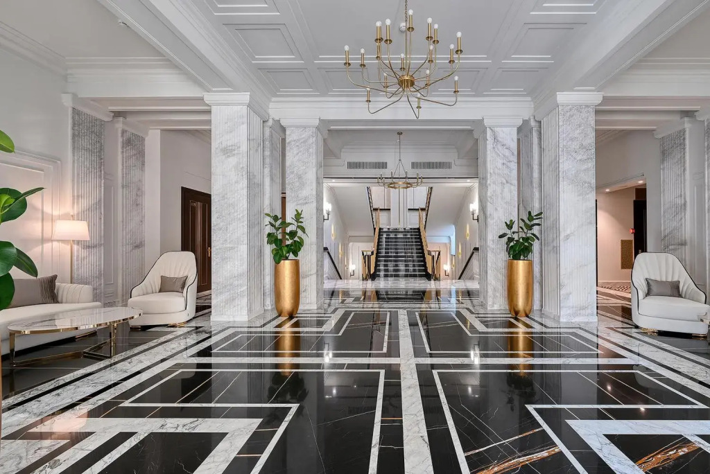 Апартаменты МореСолнцеАпарт в АК Grand Royal Residences