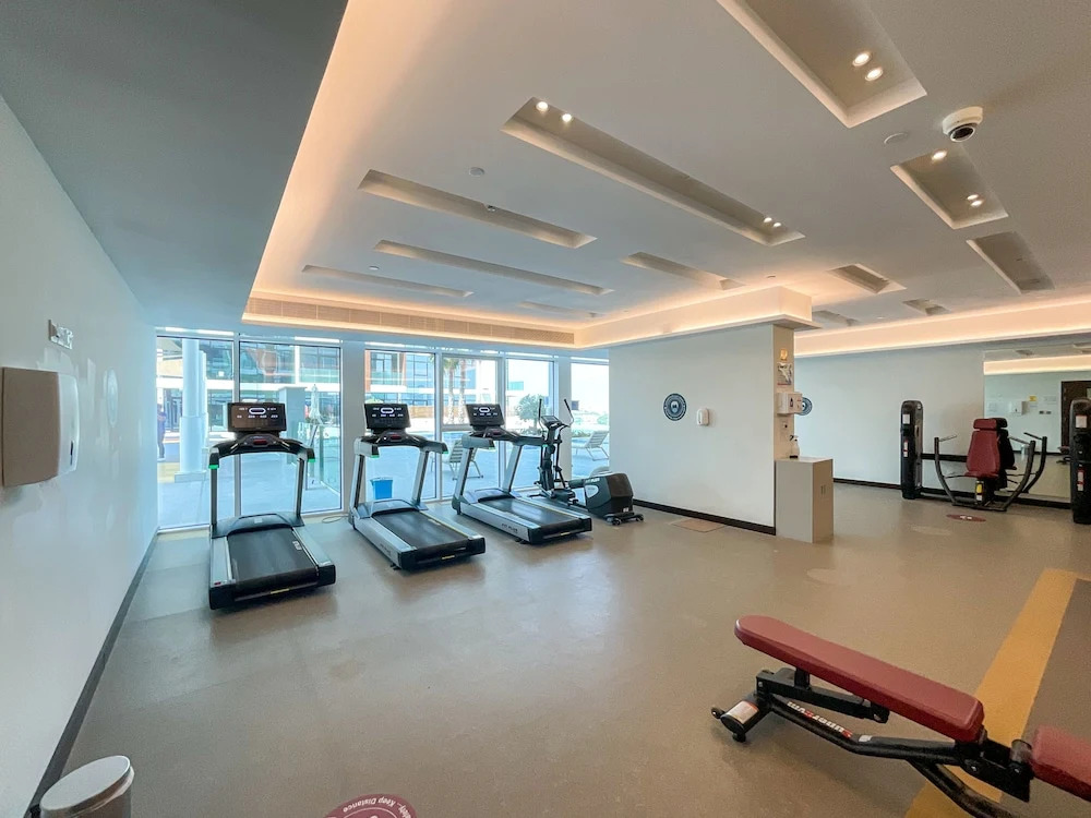 HiGuests - Park Gate Residence Tower C