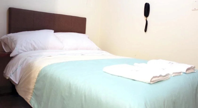 CASA HOTEL VICTORIA Av 30